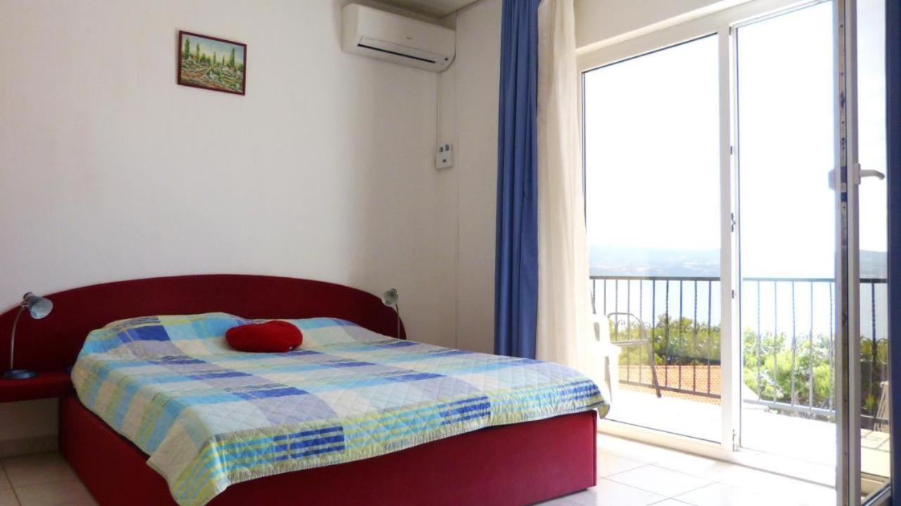 Beach Apartments Nemira Omiš Kültér fotó