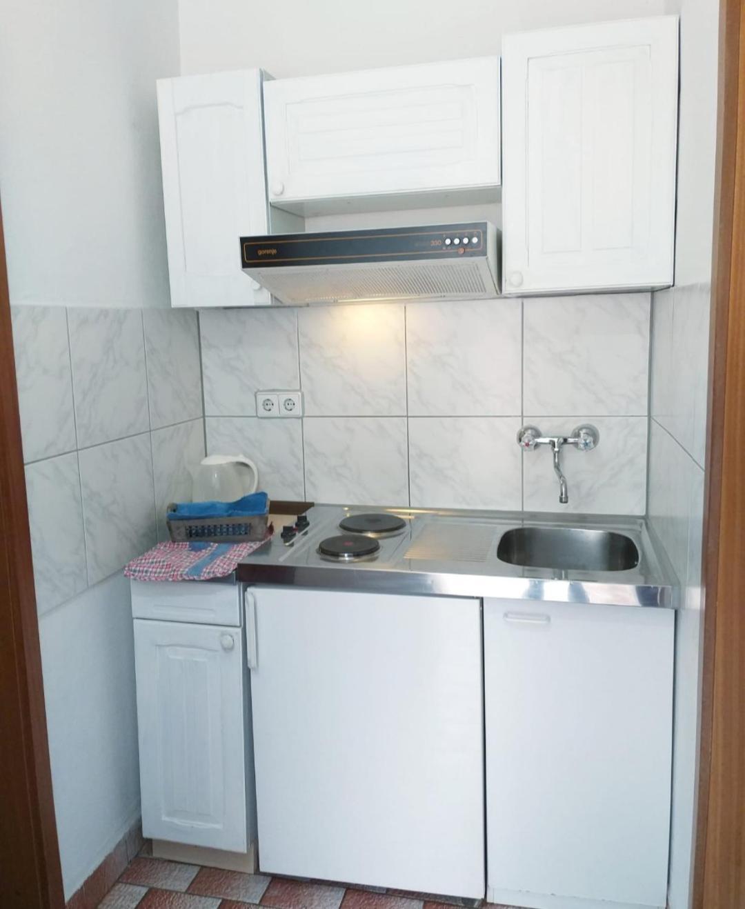 Beach Apartments Nemira Omiš Kültér fotó